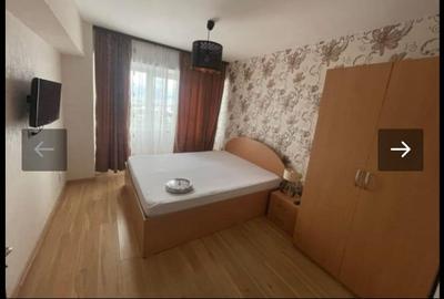 Ofer  la inchiriat apartament decomandat în Tomis  1 - 7