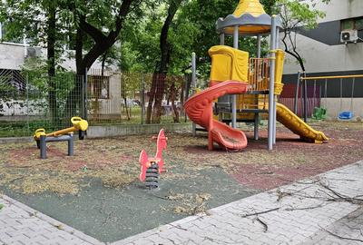 Brancoveanu - Oltenitei - bloc 1983 - nerenovat - 12