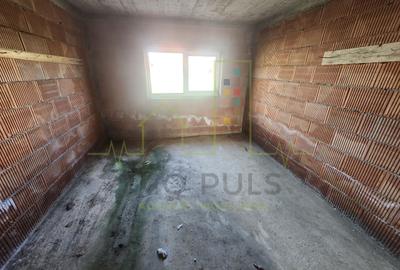 Casa individuala. 700 mp teren. Terasa mare. Suprafete generoase. - 10