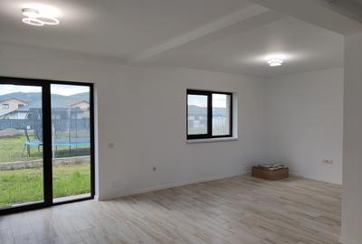 Inchiriez casa tip duplex - 7
