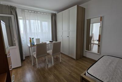 Garsonieră decomandată, mobilată în Drumul Taberei