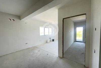 Apartament cu 2 camere decomandat în Țiglari
