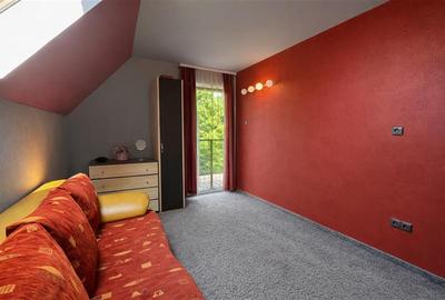 Casa nordica luminoasa, gata de mutat, garaj cald,spatiu de poveste la mansarda, - 3