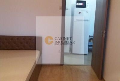 1 camera | 1984 | langa parc si Metrou Crangasi - 2