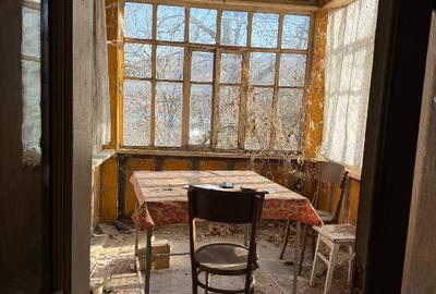 Casa Posesti Prahova fost maternitate 1600 mp - 1