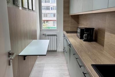 Apartament 3 camere superb la 3 minute de metrou Ștefan cel Mare - 7