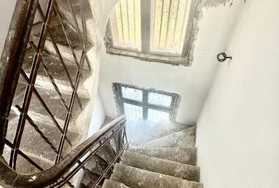 Casă de vânzare – Strada Ștefan cel Mare - 5