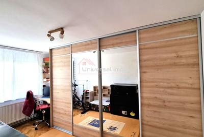 Apartament cu 4 camere si parcare cu C.F. - 6