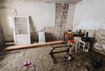 Casa 4 camere libera la vanzare GHIMBAV - 8