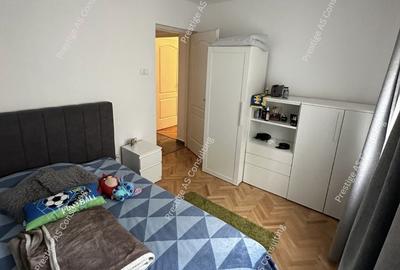 Apartament 3 camere Etaj 2 |  Complexul Studenntesc | Zona Linistita - 4