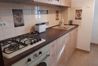 De inchiriat apartament  3  camere zona centrala- langa hotel Central - 4