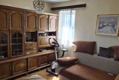 Apartament cu 3 camere, 66 mp, etaj intemediar, garaj, Zona Minerva - 1