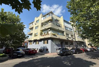 Apartament 2 camere decomandat + boxa Sector 3 - 24