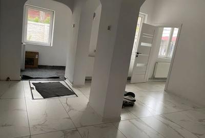 Pache Protopopescu Închiriez casa nemobilata 60 mp ,curte  80 mp zona centrală - 7