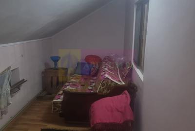 DE VANZARE CASA IN COM. BRANESTI (IF) - 21