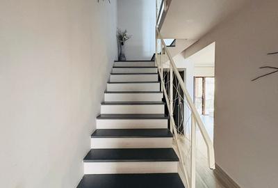 Duplex modern, 4 camere, zona Vivo - 10