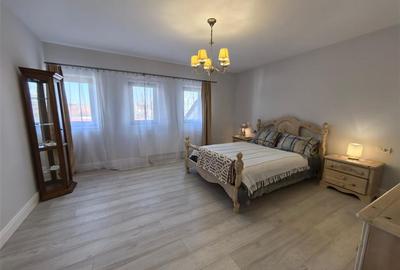 Vila impunatoare cu 6 camere spatioase in stil american - 29