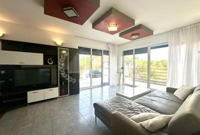 Apartament cu 2 camere semidecomandat, mobilat în Zorilor