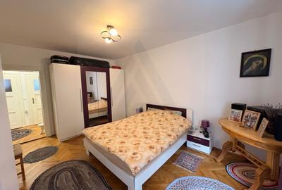 Apartament decomandat 70 mp utili 2 bai pivnita si curte 58 mp Central - 9
