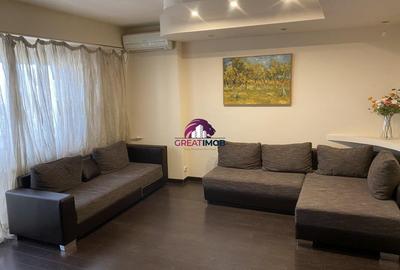 Apartament cu 3 camere decomandat în Tei