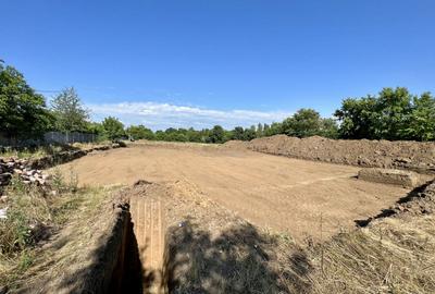 Teren 6000 mp pozitie deosebita lacul Baneasa adancime 140 m - 8