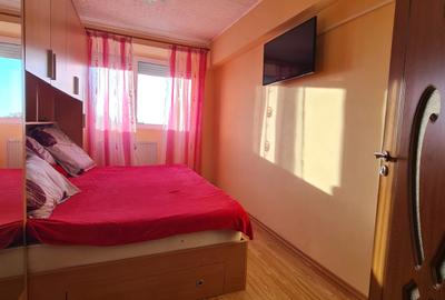 Vanzare apartament 4 camere dec, in Galati, Micro 39A, sup.91mp, mobilat - 12