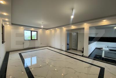Casă individuală cu 5 camere în Câmpenești