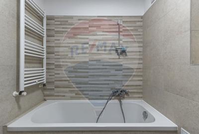 Apartament de vanzare |3 camere| 2 băi | 1 loc de parcare | COMISION 0 - 15
