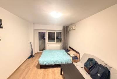 GARSONIERA 8/8  BLOC 1991  APROPRIERE METROU LUMINOASA  IDEALA INVESTITIE - 1