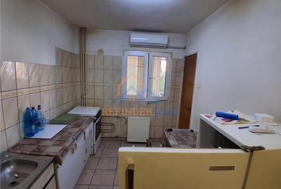 Militari - Gorjului / Apartament 2 camere decomandat / Etaj 4/8 / Metrou - 13