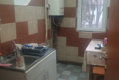 Vand apartament 2 camere Astra - 10