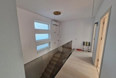 Vila lux, str Pădurii-Lebada, 5 camere, 3 bai, curent 380 kw, COMISION  0padurii - 8