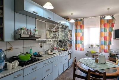 Apartament 3 camere 83 mp-etaj 2-balcon-Zona Centrala - 3