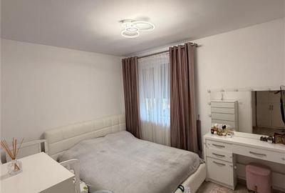 Apartament cu 2 camere semidecomandat în Bucium