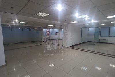 SPATII COMERCIALE /BIROURI//CLINICA// WEST MALL - 6