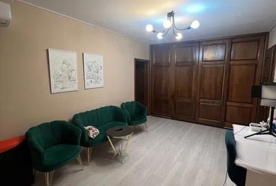 Apartament cu 3 camere semidecomandat, mobilat în Gorjului