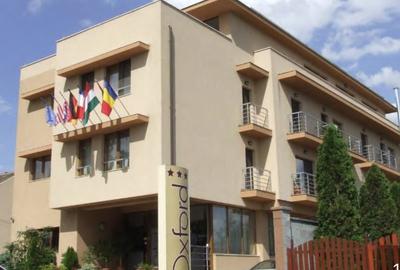 Vanzare Hotel Oxford 3* Timisoara/681 Euro/mp construit - 1