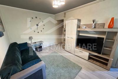 Apartament cu 2 camere semidecomandat în Dâmbu Pietros