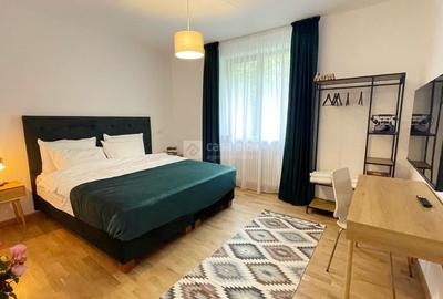 Apartament cu 3 camere semidecomandat, mobilat în Copou