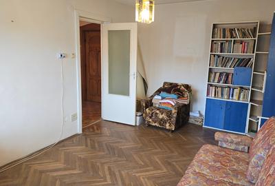Vand apartament 3 camere decomandat, Deva, zona Balcescu, suprafata utila 67,44 - 2