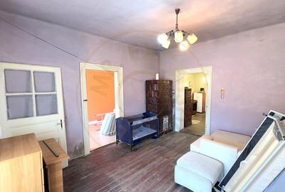 Casa 4 camere cu Teren 615 mp - Str. Marasesti Nr.62 - Carei - 4