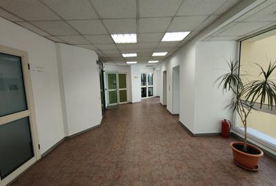 Universitate - Hotel Novotel birouri intre 34 mp - 980 mp - 14