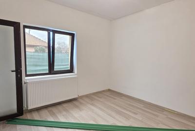 OCAZIE ! ZONA MEDEEA CASA 5 CAMERE SC=120 MP. CU TEREN 220 MP. PRET 135.000 EURO - 16