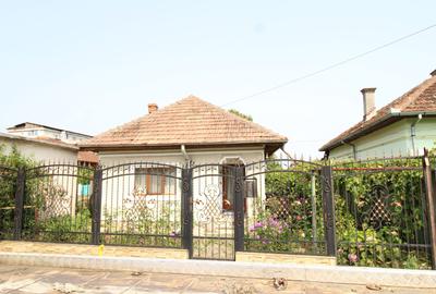 Casă strada Victoriei, teren 631 mp - 1