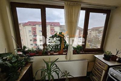 🏡 Apartament 3 camere, 80 mp, Bd. Sudului – Zona Soarelui - 1