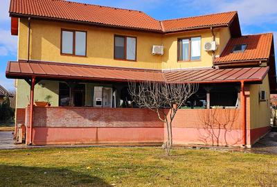 Vila individuala 7 camere | Zona Iancu Nicolae - Serban Cantacuzino | Teren 3250 - 1