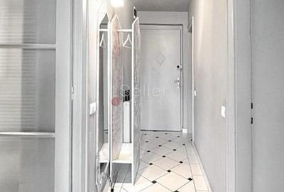 Apartament In Vila- Zona cu Multiple facilitati - 4