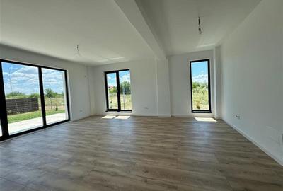 VILA IN CORBEANCA - OSTRATU // CURTE 364 MP // 5 CAMERE - 4