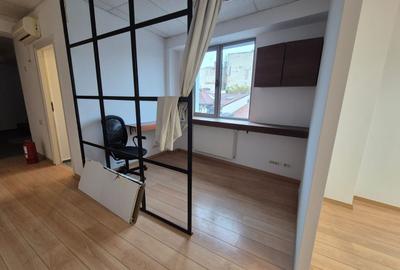 De vanzare clădire de birouri in zona Foisorul de Foc / Strada Olari - 8