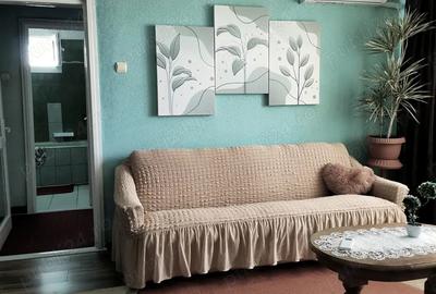 Apartament cu 2 camere, etajul 4/4, zona Podu Ros - 1